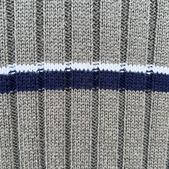 Haggar vintage cotton V-neck Sweater Large Olive Green/Navy stripe - Picture 3 of 7